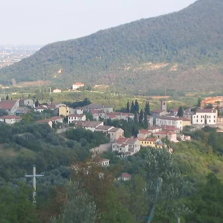 Al Borgo Oda ve Kahvaltı 3*